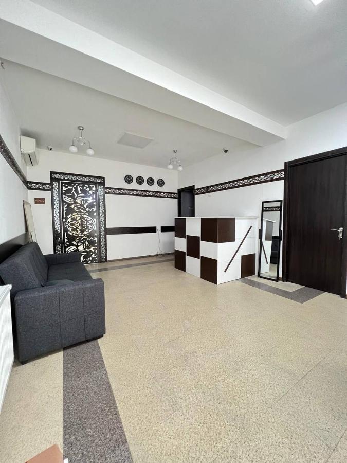 "Modeli" Hostel Тбилиси Экстерьер фото